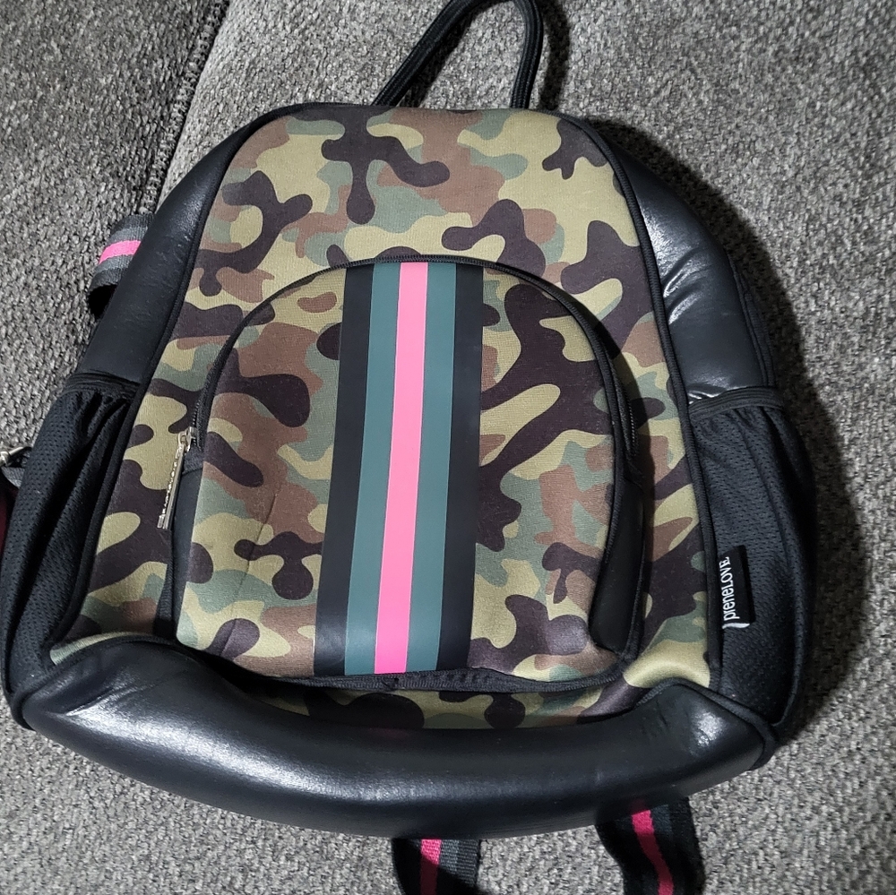 Prenelove Camouflage Neoprene Backpack with Pink Stripe